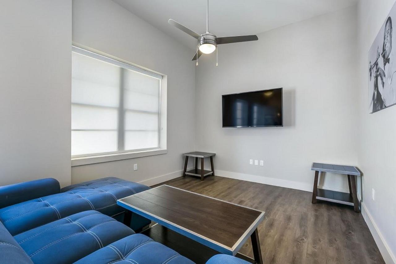 Modern Condo With Game Room In Downtown نيو أورلينز المظهر الخارجي الصورة